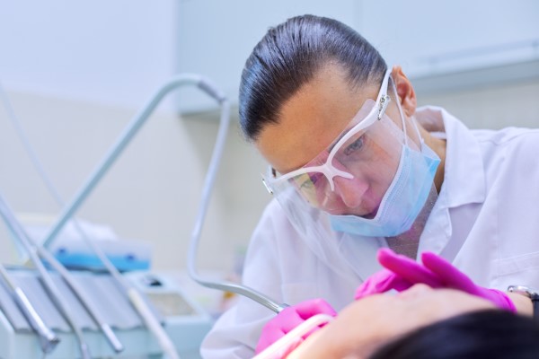A General Dentist Explains Why X Rays Are Recommended