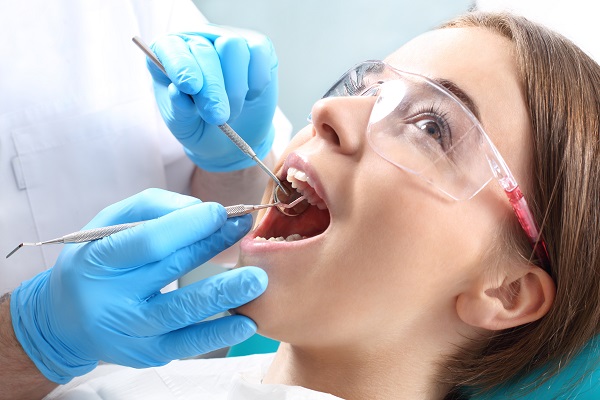 Root Canal Therapy From A General Dentist For A Cracked Tooth